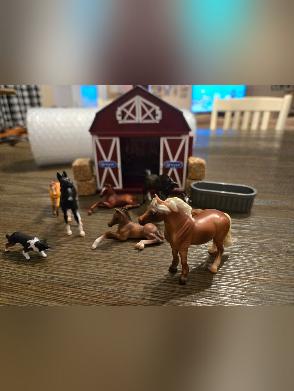 Breyer Stablemates Barn